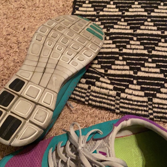 Nike free 4.0 v2 women’s size 10 - Picture 3 of 6